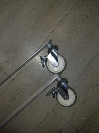 Set di ruote per mobile Kallax Ikea