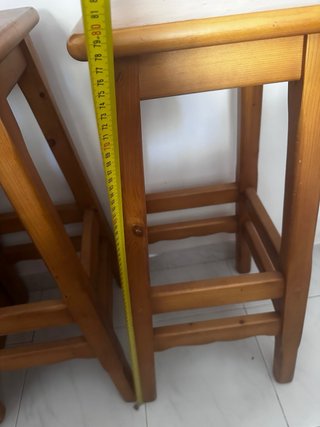 Taburetes de madera maciza (4 unidades)