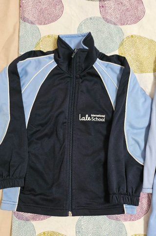 Uniforme Iale School (polo y pantalón corto)