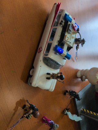 Playmobil Cazafantasmas Coche y Figura