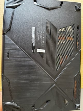 MSI GF63 Thin | i7-11800H | RTX3050 | 16GB