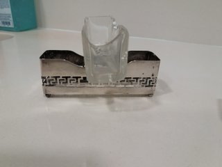 Pareja de saleros de plata