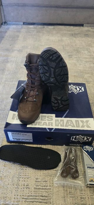 Botas Haix Nepal Gore-Tex Castanhas