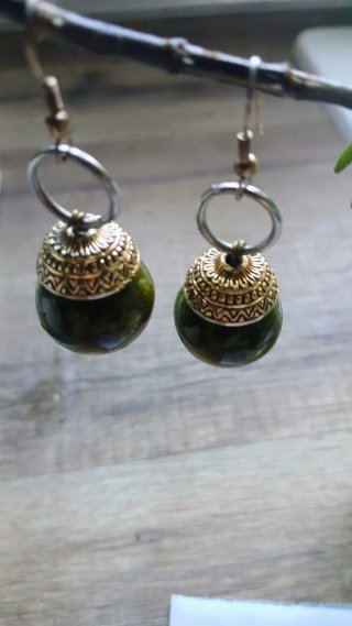 Pendientes colgantes verdes