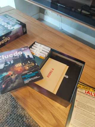 Cluedo Escape Room: Traición en Mansión Tudor