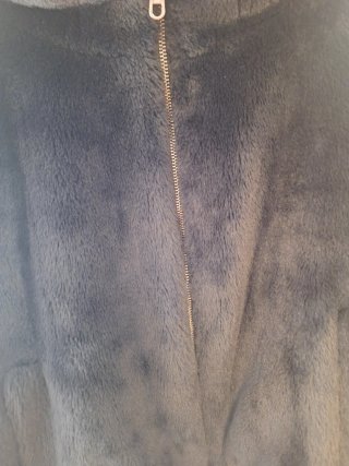 Cazadora pelo negra Zara talla L