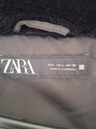 Cazadora pelo negra Zara talla L