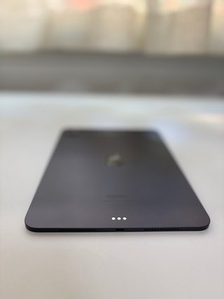 iPad Pro 11” M4