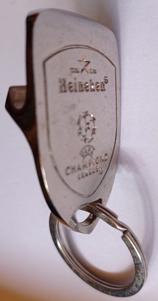 Llavero abridor Heineken UEFA Champions League