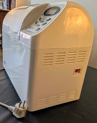 Unold Backmeister Extra Panificadora 700W (68511)