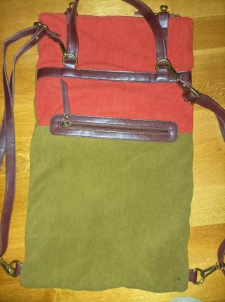 NUEVA. Mochila Singular. POR ENVÍO