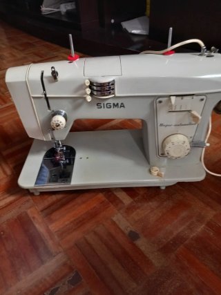 Máquina de coser SIGMA Super-automática