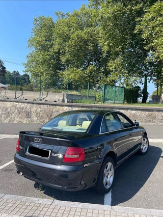 Audi A4 Quattro V6