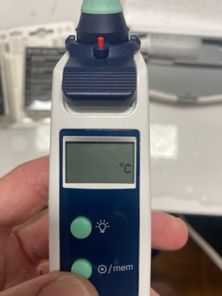 Termómetro de oído Braun + 150 recambios