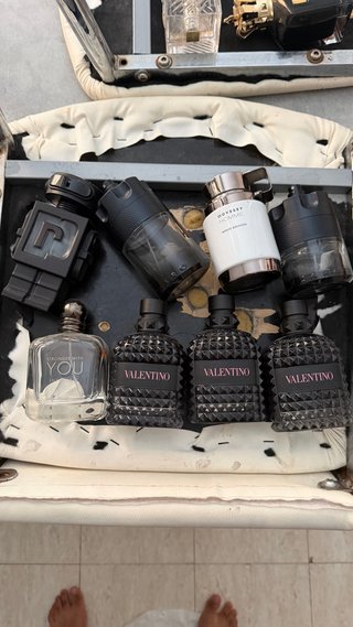 Frascos de perfume vacíos (varios)