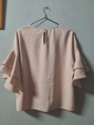 Blusa Zara T.M/L rosa volantes