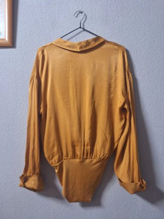 Blusa/Body Zara Mostaza T. S