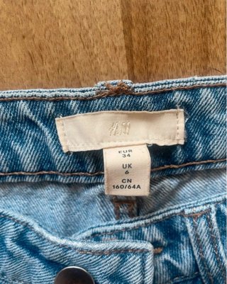 Vaqueros Mom High Rise H&M