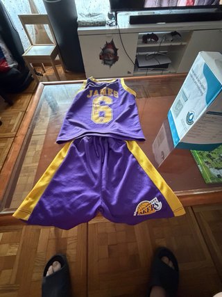 Conjunto Lakers Morado y Dorado NIÑO