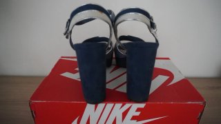 Sandalias tacón alto azul y plateado T: 40