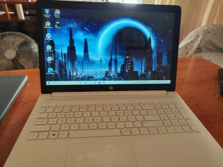 Ordenador HP Blanco 8GB RAM
