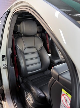 Porsche Macan turbo 440cv 2020