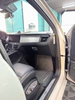 Porsche Macan turbo 440cv 2020