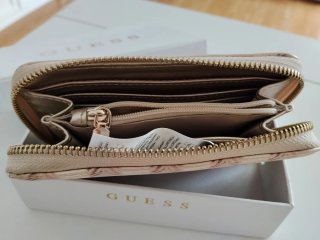 Monedero Guess Beige Rosa Cuadros