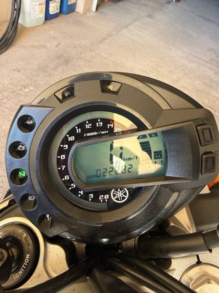 Yamaha FZ6 N Naranja y Negra