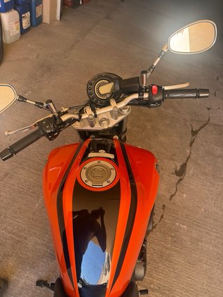 Yamaha FZ6 N Naranja y Negra