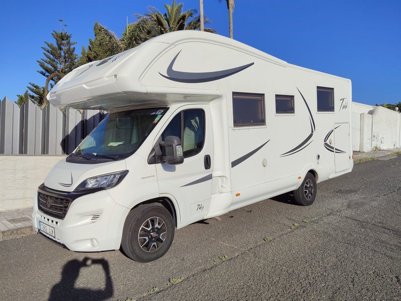 AUTOCARAVANA FIAT Ducato MCLOUIS TWID 74G 2015 - foto 1