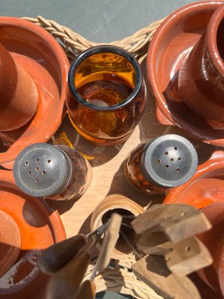 Juego de aperitivo vintage terracota y mimbre
