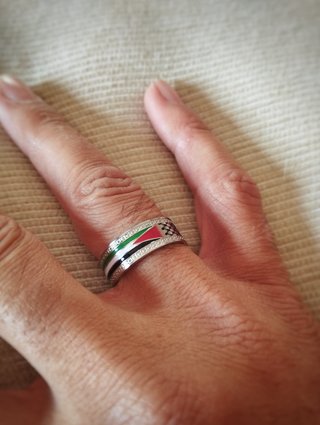Anillo adaptable con bandera de Palestina
