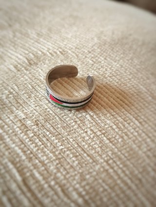Anillo adaptable con bandera de Palestina