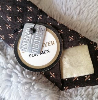 Regalo 50/75€ corbatas seda con compras