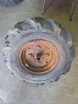 Ruedas con eje para motocultor o motoazada