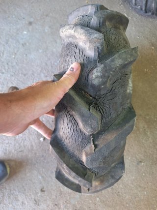 Ruedas con eje para motocultor o motoazada