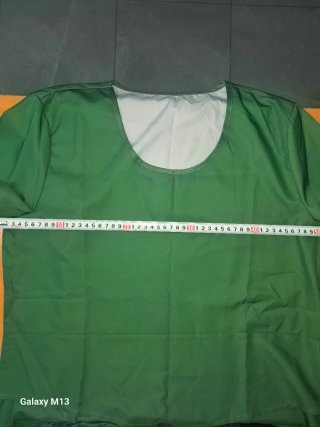 2 Blusas Verdes y Blancas a estrenar