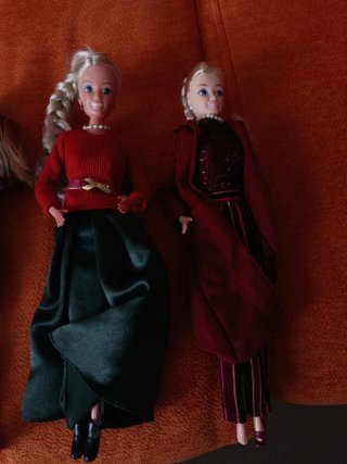 Muñecas Barbie y complementos