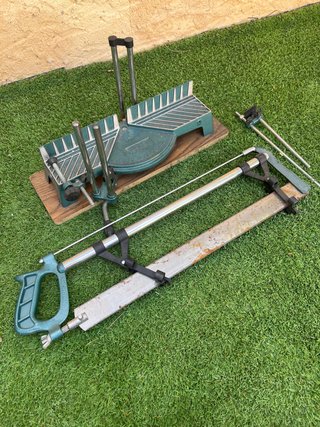 Ingletadora manual y serrucho