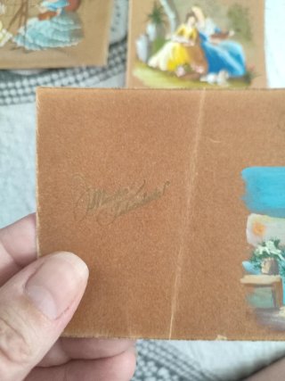 Tarjetas antiguas con escenas pintadas