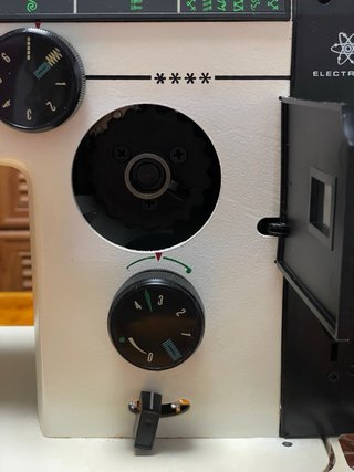 Máquina de coser Alfa electrónica