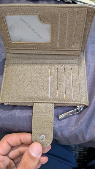 Portafoglio donna Coveri beige