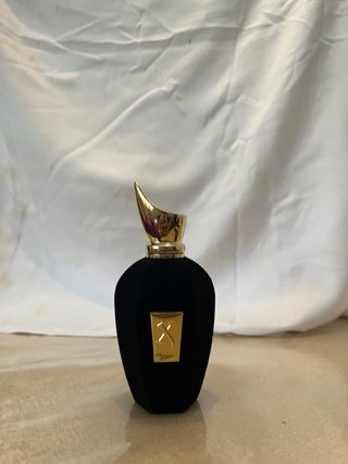 Eau de Parfum Xerjoff Opera Negro y Dorado