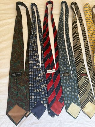 Conjunto de corbatas de diseño