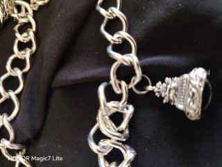 Collana a catena con charms