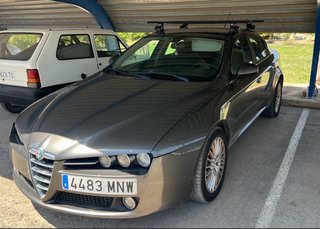 Alfa Romeo 159