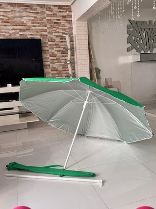 Sombrilla de Playa Verde