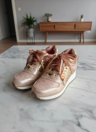 Sapatilhas rosa Dourado