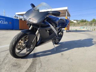 Cagiva Mito 125 gris